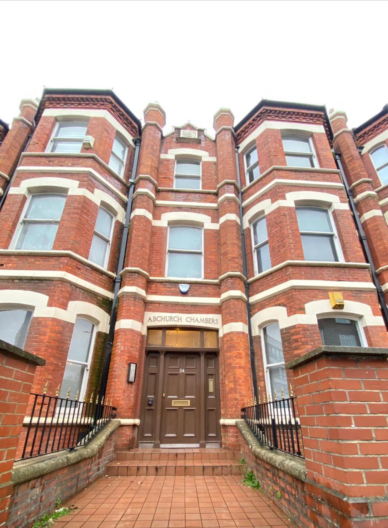 Seaside Escape In Central Bournemouth Spacious Stylish & Inviting Urban Heights Екстер'єр фото